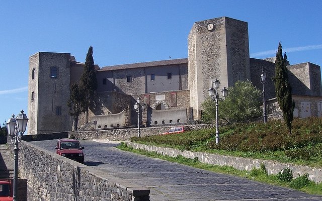 Castello Di Melfi