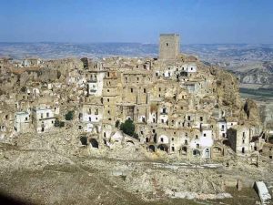 Craco Città Fantasma: Centro Storico